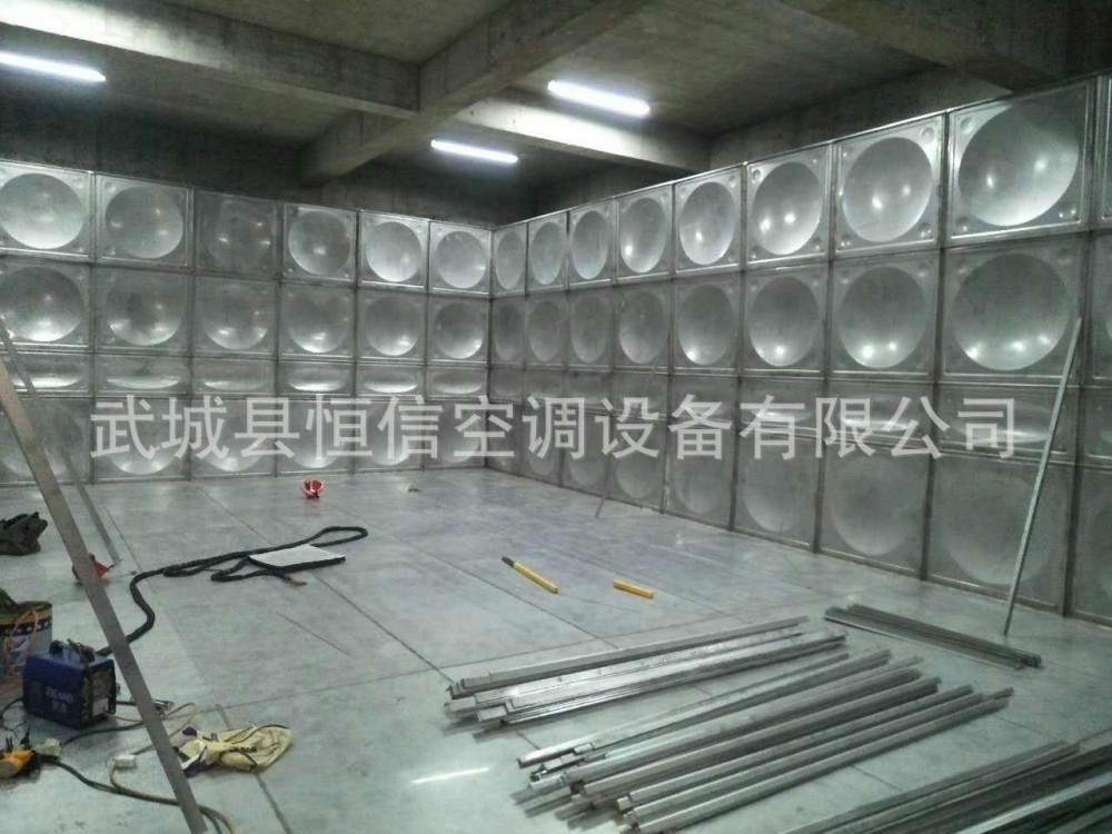 濟(jì)寧市東城奶牛場 230立方不銹鋼水箱竣工