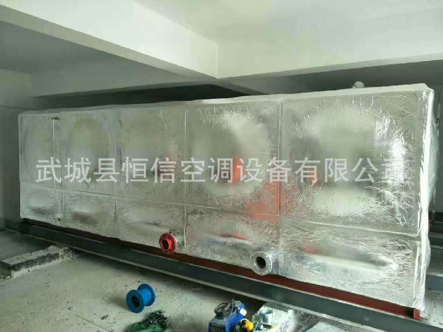 濟(jì)南市黨家中學(xué) 不銹鋼保溫水箱竣工